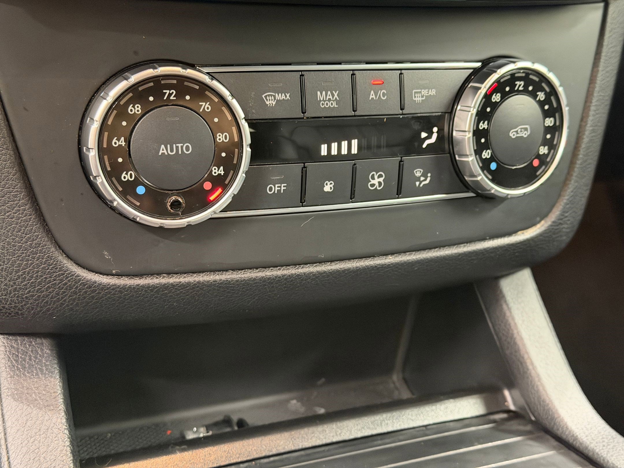 Used 2019 Mercedes-Benz GLS 450 4MATIC image 25