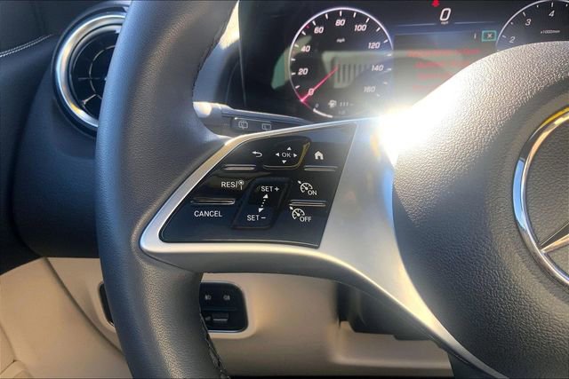 Used 2026 Mercedes-Benz GLB 250 4MATIC image 20