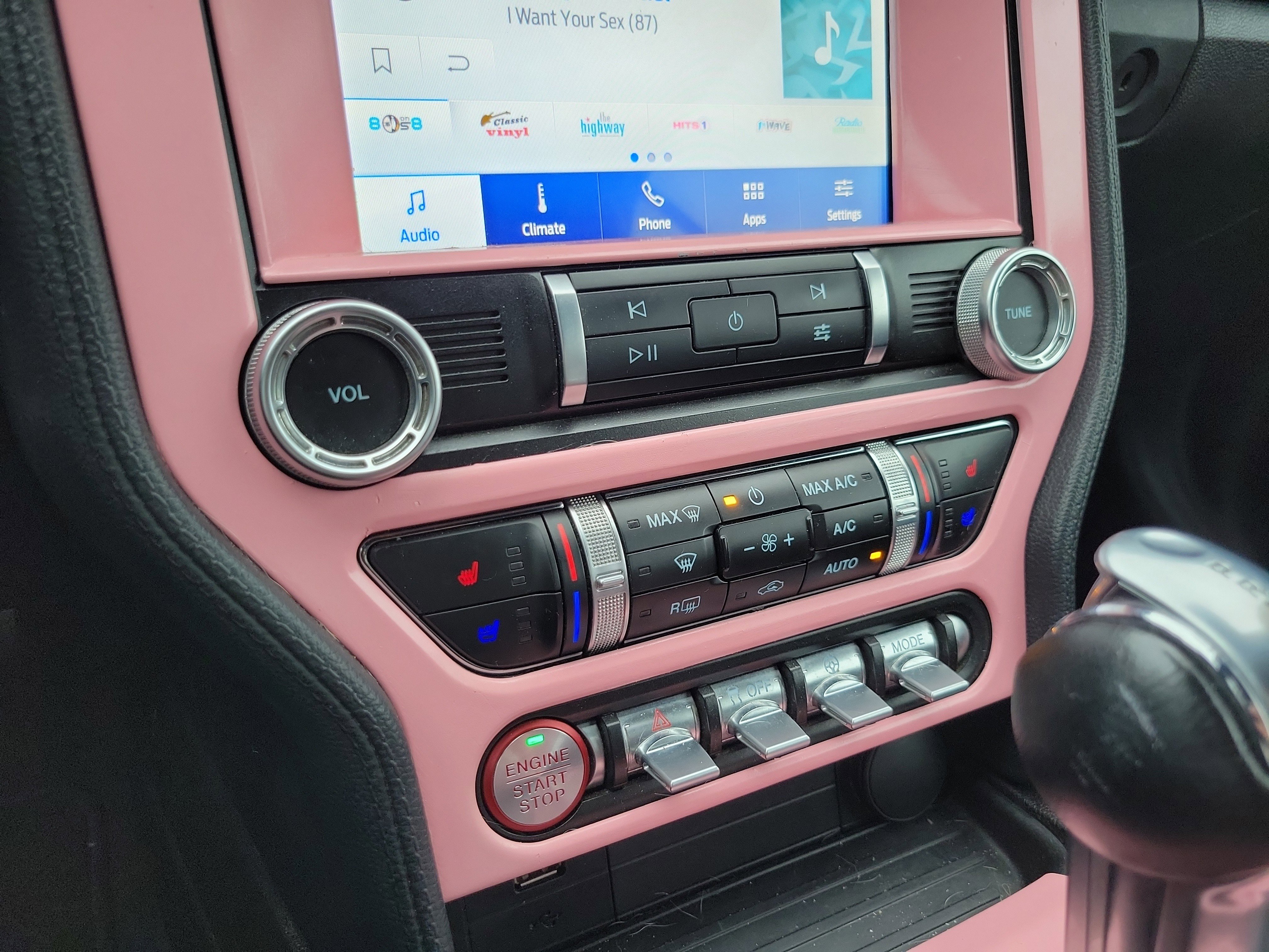 Used 2022 Ford Mustang Premium image 18