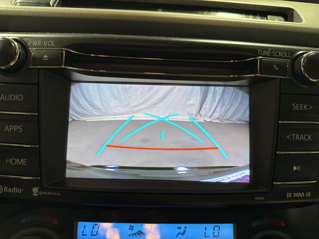 Used 2018 Toyota RAV4 XLE FWD image 25