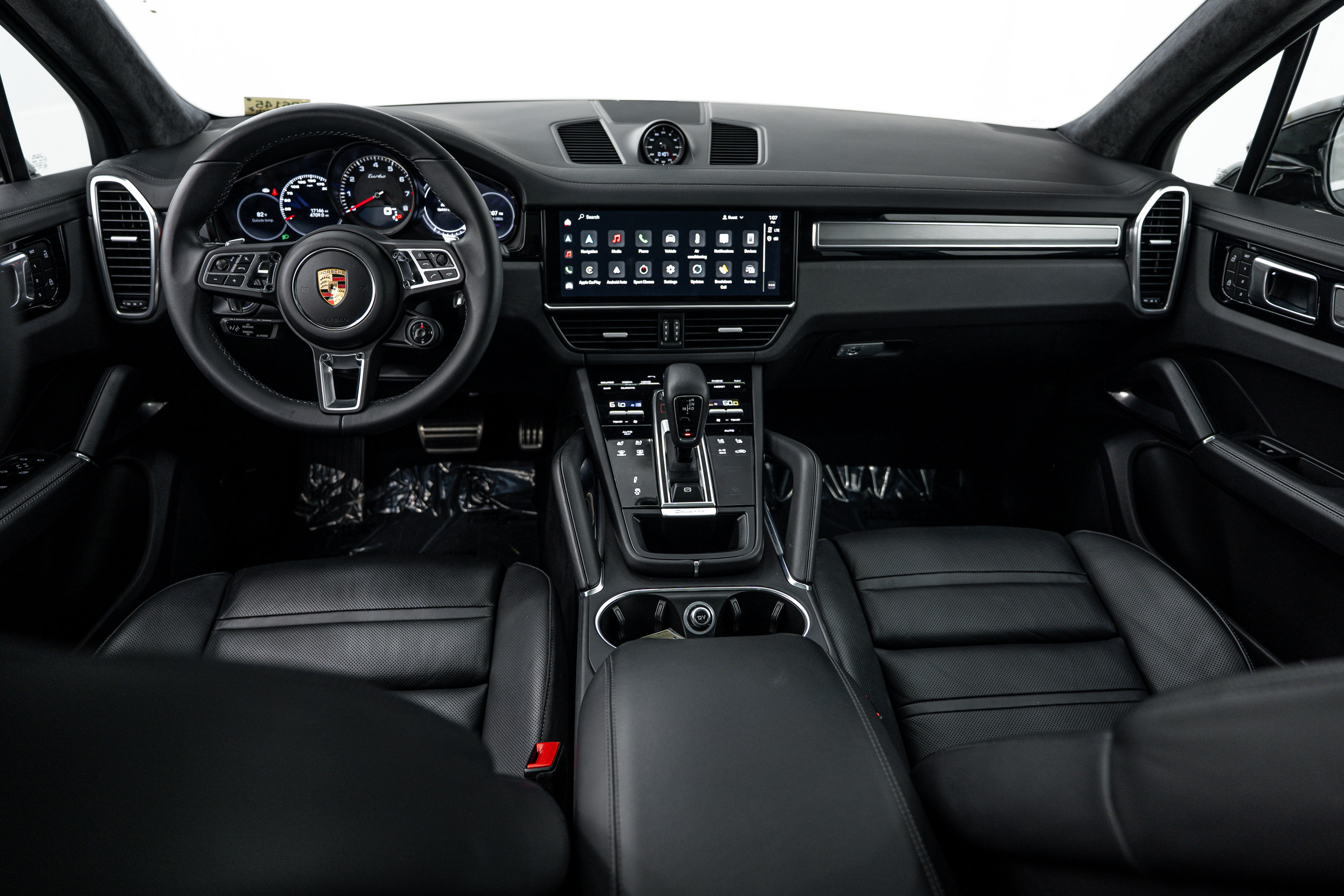 Certified 2023 Porsche Cayenne Turbo AWD/4WD image 13