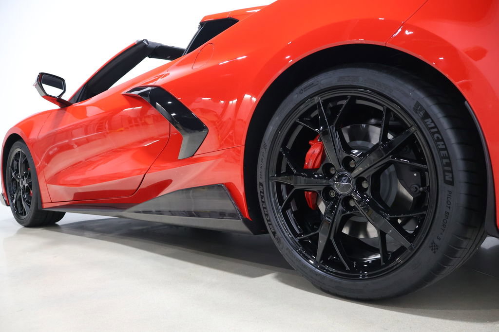 Used 2020 Chevrolet Corvette Stingray Premium Cpe w/ 3LT Preferred Equipment Group image 26