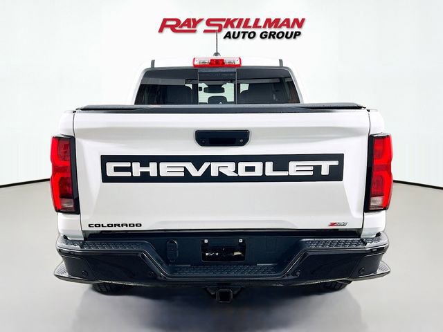 Used 2024 Chevrolet Colorado Z71 w/ LPO, Dark Essentials Package image 6