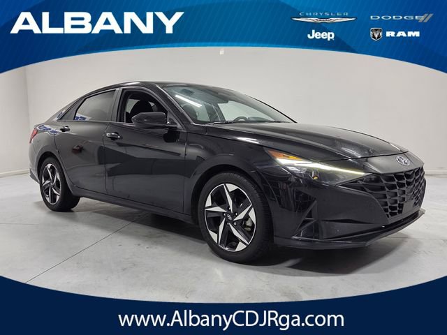 Used 2023 Hyundai Elantra SEL w/ Convenience Package FWD video 1