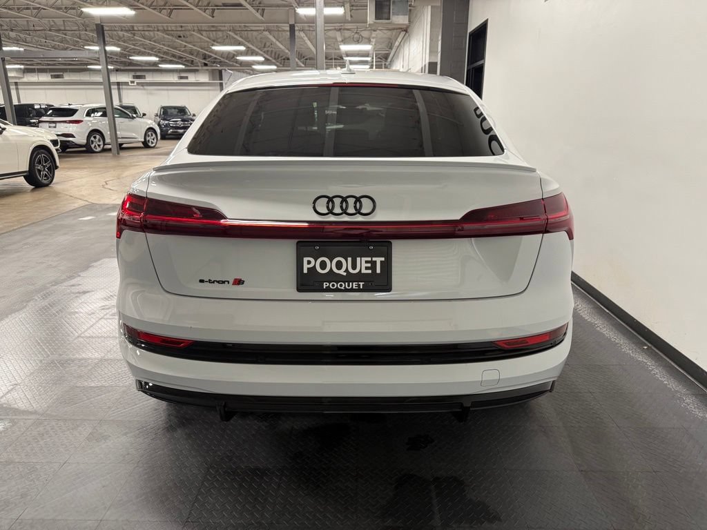 Used 2023 Audi e-tron S Premium Plus w/ Black Optic Package AWD/4WD image 5