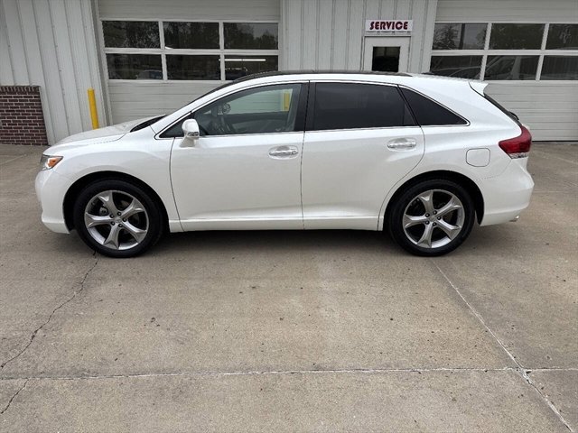 Used 2015 Toyota Venza XLE w/ XLE Premium Package