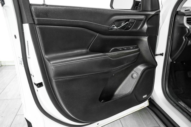 Used 2023 GMC Acadia SLT image 40