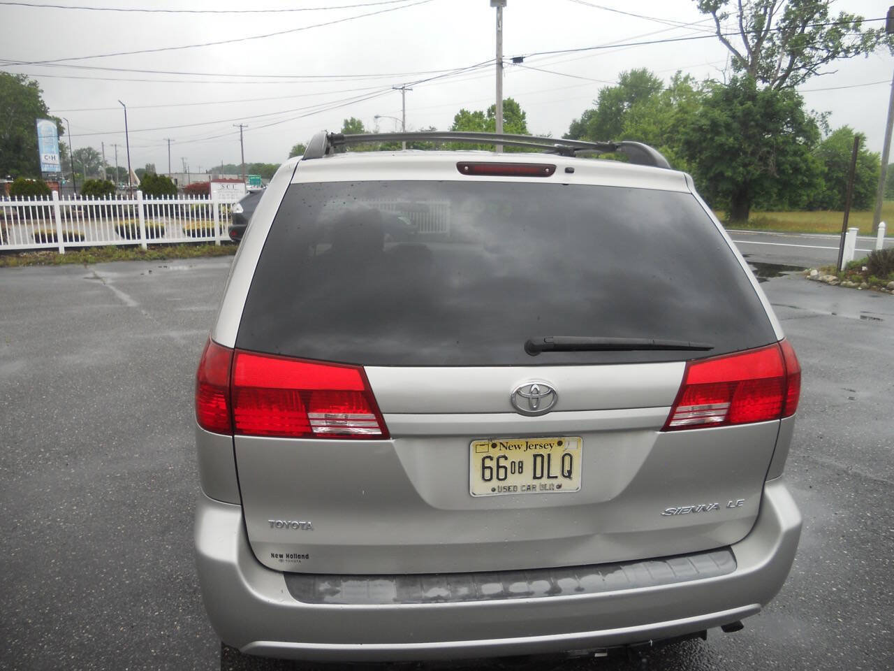 Used 2005 Toyota Sienna LE FWD image 13