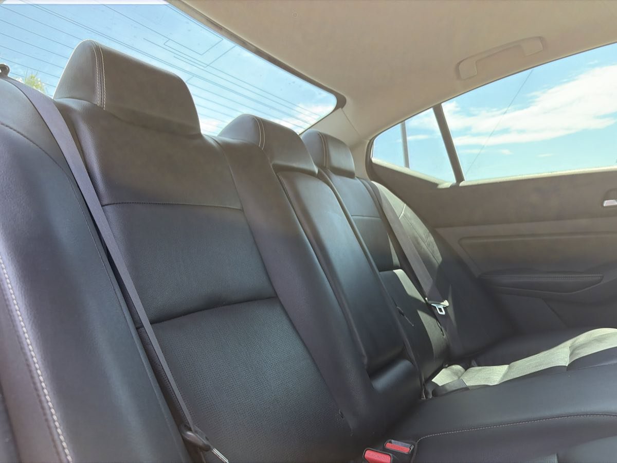 Used 2019 Nissan Altima 2.5 SL FWD image 25