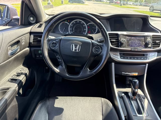Used 2015 Honda Accord EX-L image 19