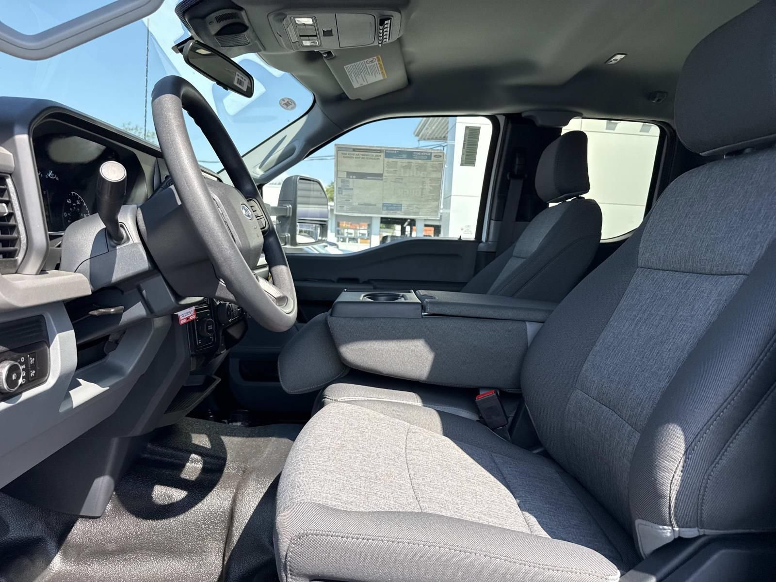 New 2026 Ford F350 XL w/ XL Chrome Package AWD/4WD image 10