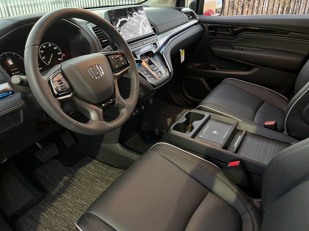 Certified 2026 Honda Odyssey Touring image 19