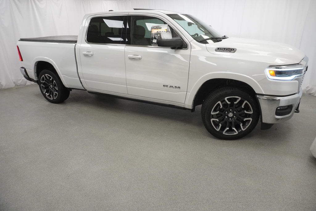 Used 2025 RAM 1500 Limited AWD/4WD image 6