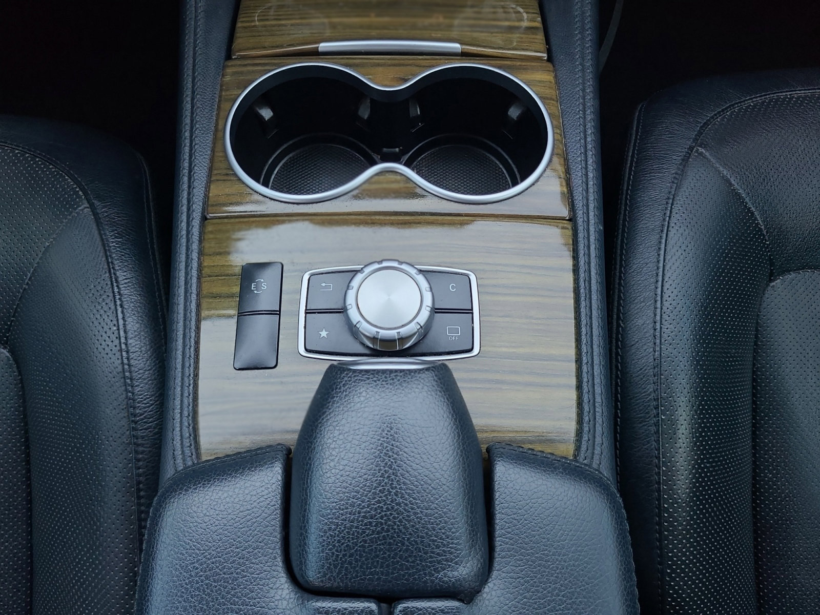 Used 2015 Mercedes-Benz CLS 400 image 16