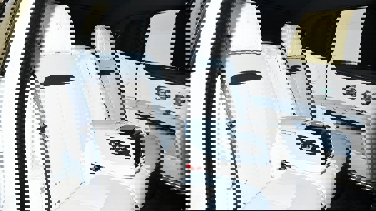 Used 2023 Rolls-Royce Ghost Black Badge w/ Black Badge Ghost Package image 19