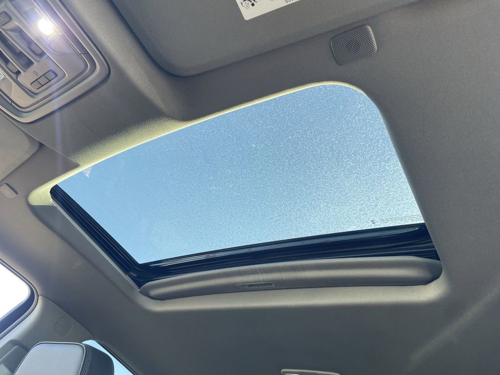 New 2025 GMC Sierra 2500 Denali w/ Denali Reserve Package image 19