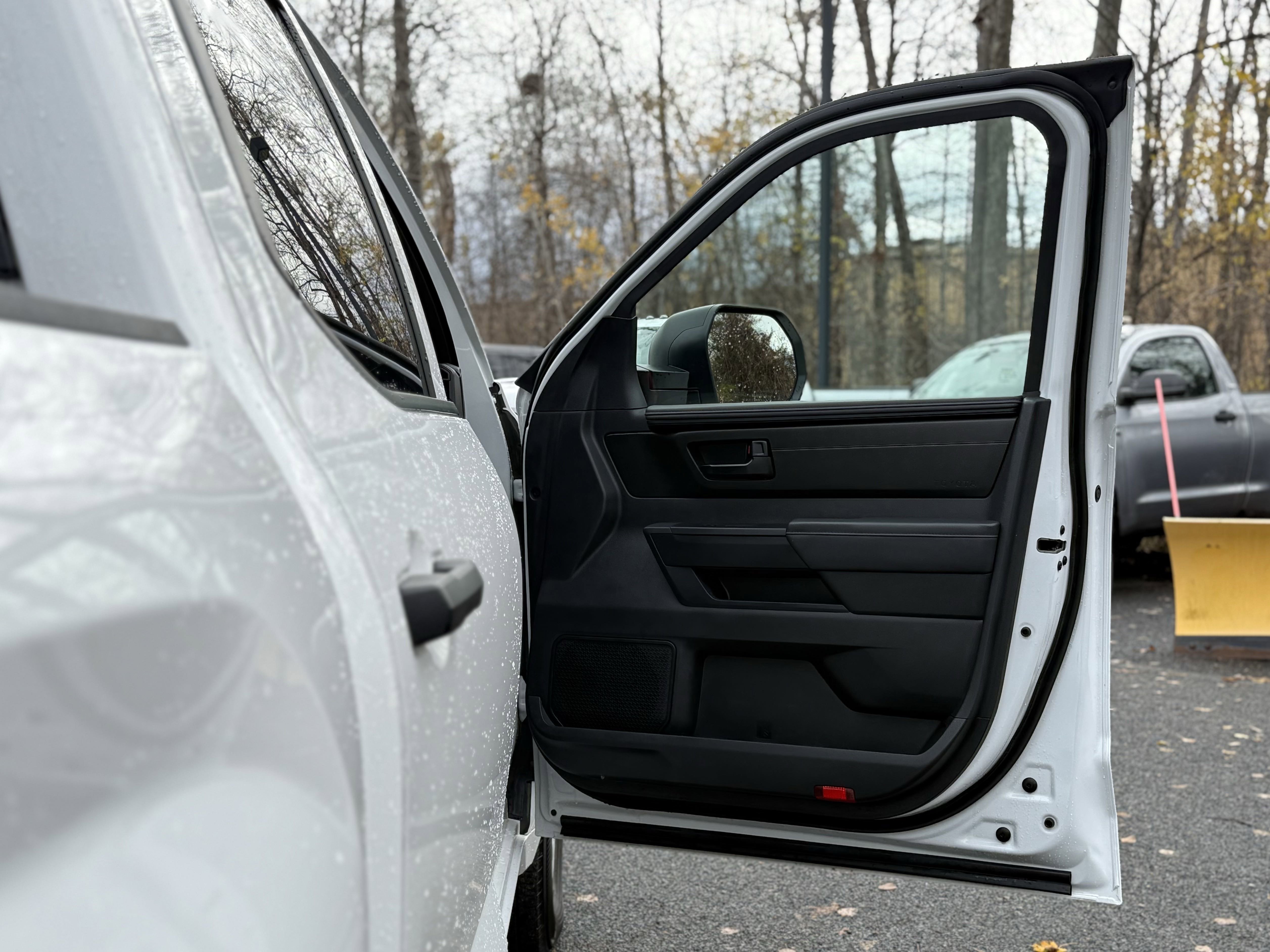 Used 2025 Toyota Tundra SR image 33