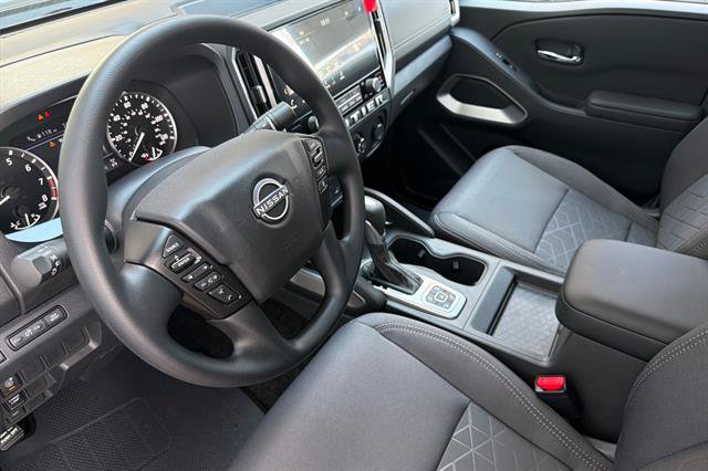 New 2026 Nissan Frontier SV w/ Tow Package AWD/4WD image 10