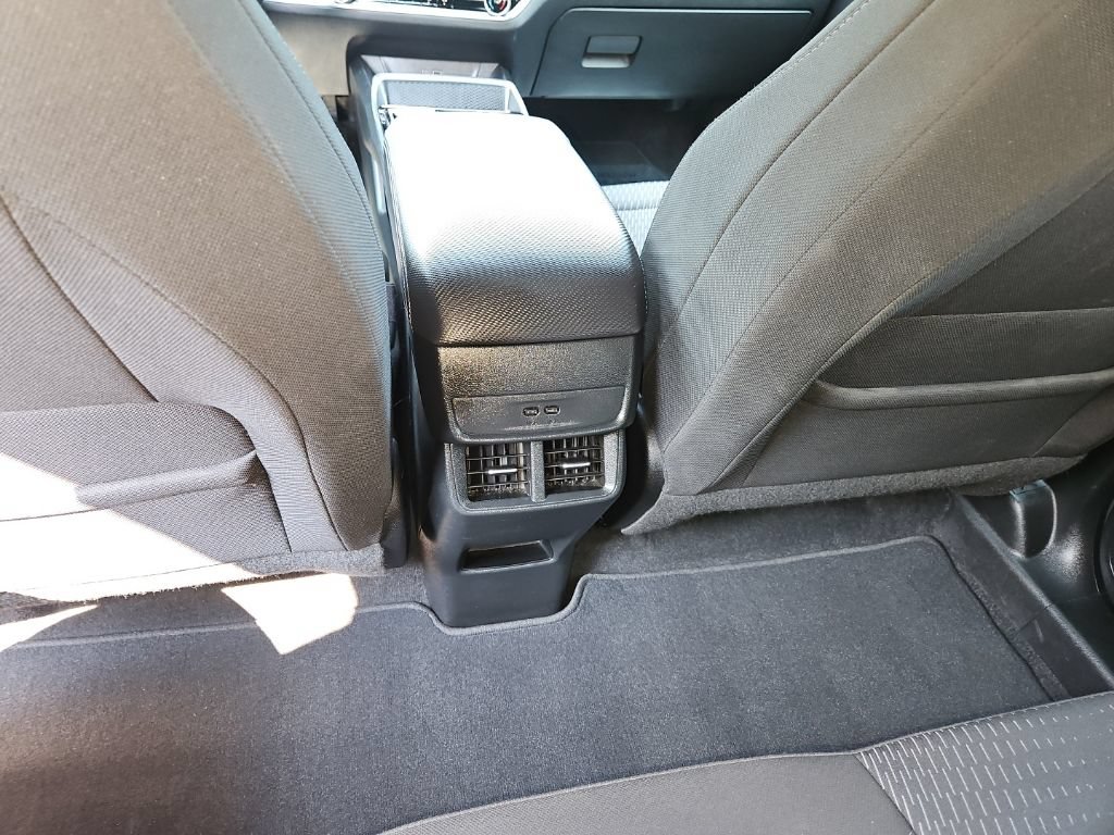 Used 2025 Chevrolet Equinox LT AWD/4WD image 24
