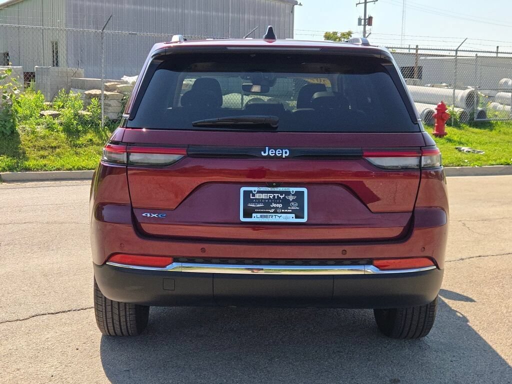 Certified 2022 Jeep Grand Cherokee Limited 4xe AWD/4WD image 15