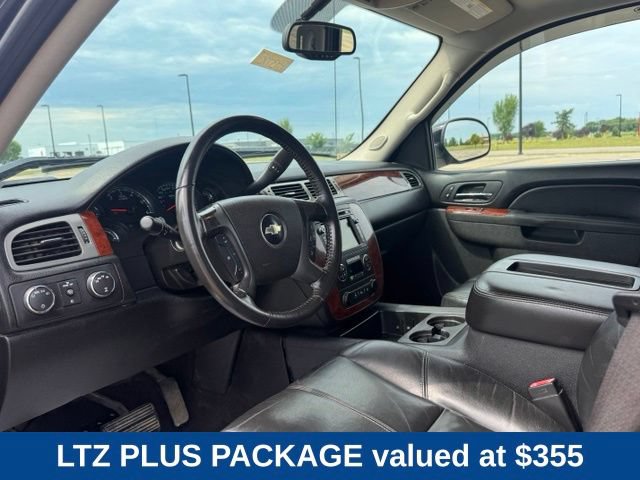 Used 2010 Chevrolet Silverado 1500 LTZ w/ Convenience Package AWD/4WD image 9