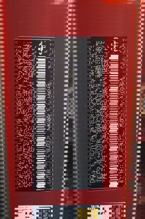 Used 2025 Toyota Prius Plug-In Hybrid image 25