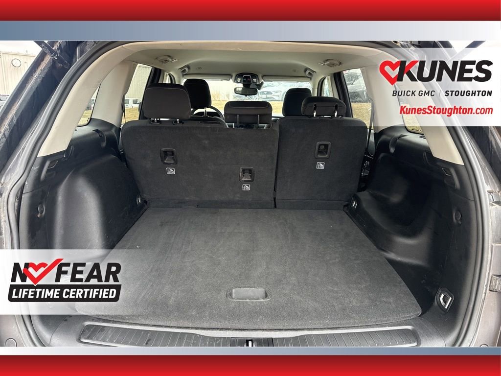 Used 2024 Jeep Grand Cherokee Laredo image 18