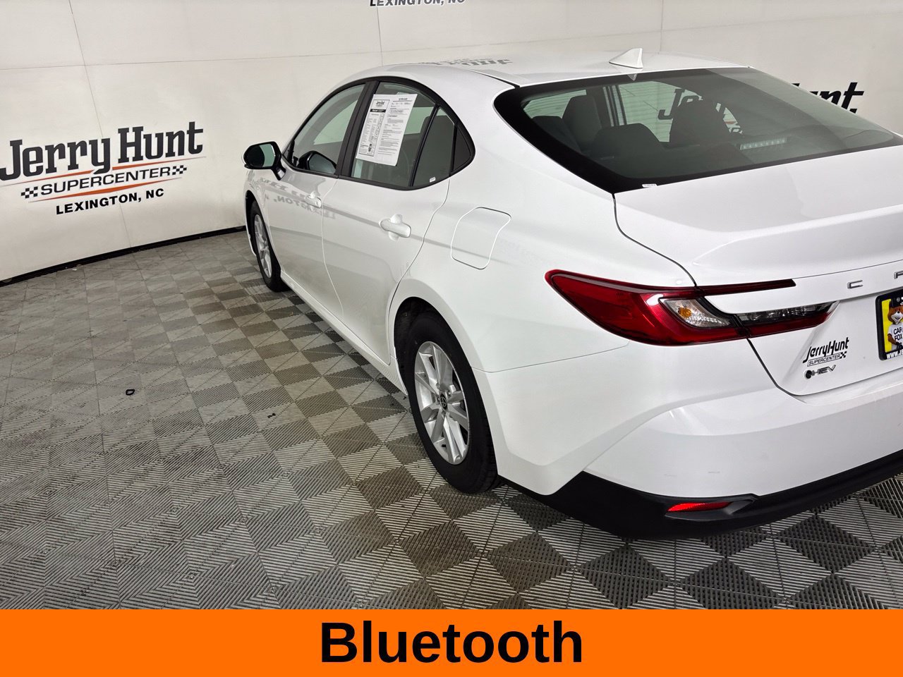 Used 2026 Toyota Camry LE FWD image 10