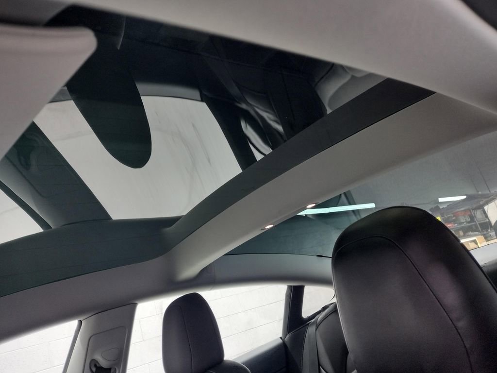 Used 2023 Tesla Model 3 Standard Range image 20