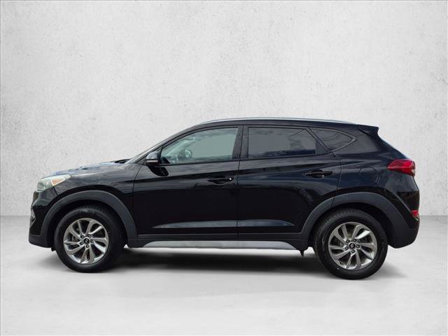 Used 2017 Hyundai Tucson SE Plus AWD/4WD image 9