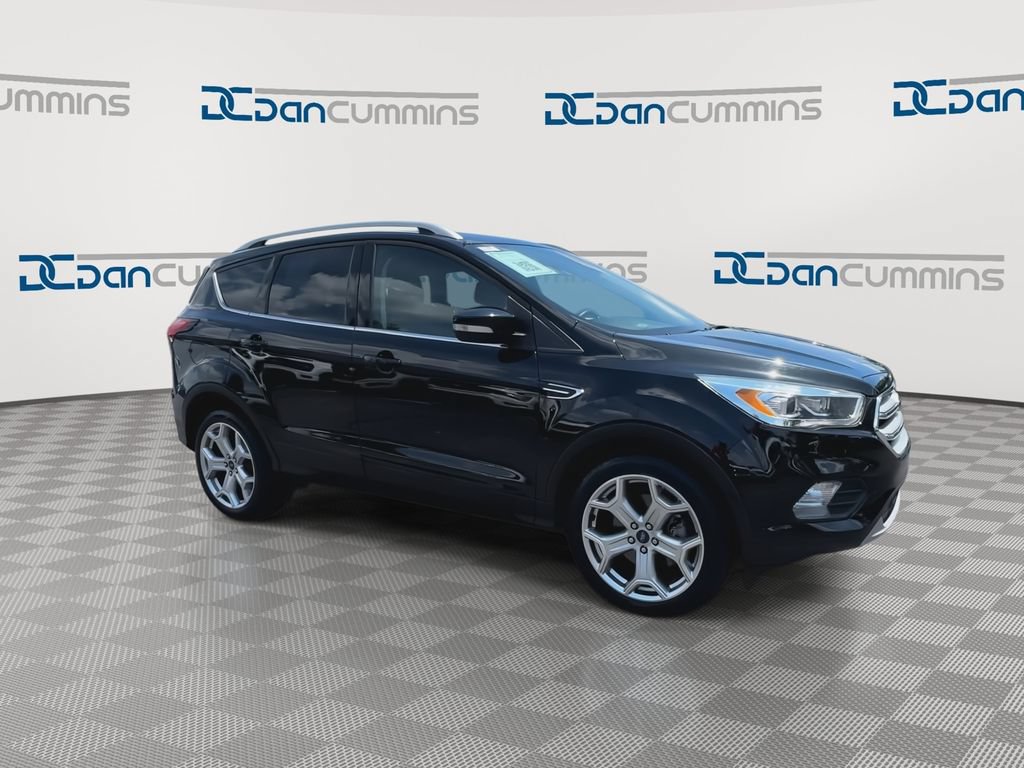 Used 2019 Ford Escape Titanium AWD/4WD image 2