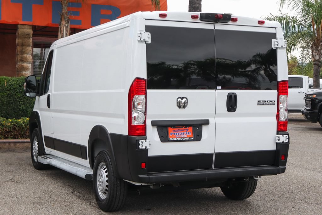 Used 2025 RAM ProMaster 2500 w/ U-Haul Equipment Group FWD image 6