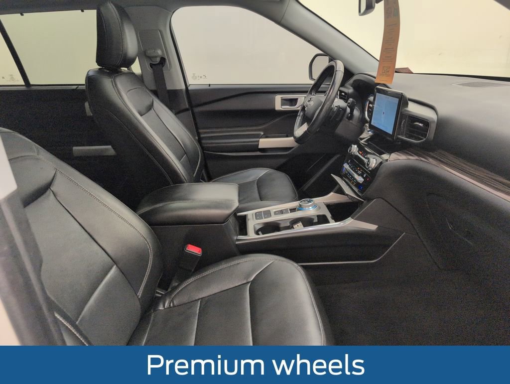 Used 2021 Ford Explorer Limited w/ Hybrid Equipment Group 310A image 16