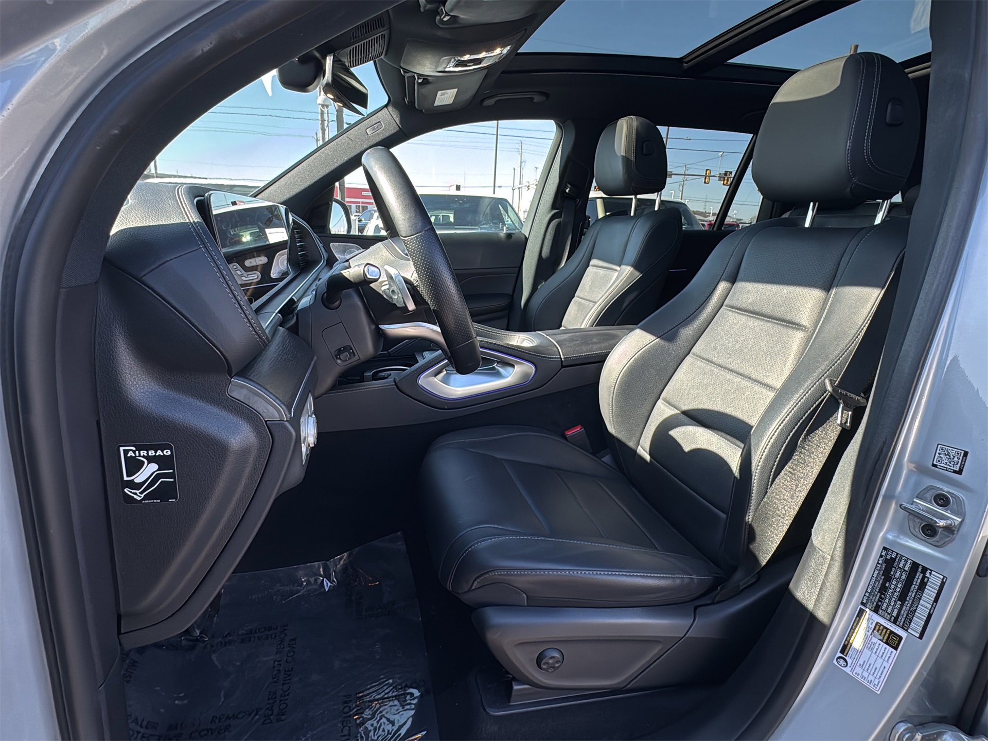 Used 2022 Mercedes-Benz GLS 450 4MATIC image 15