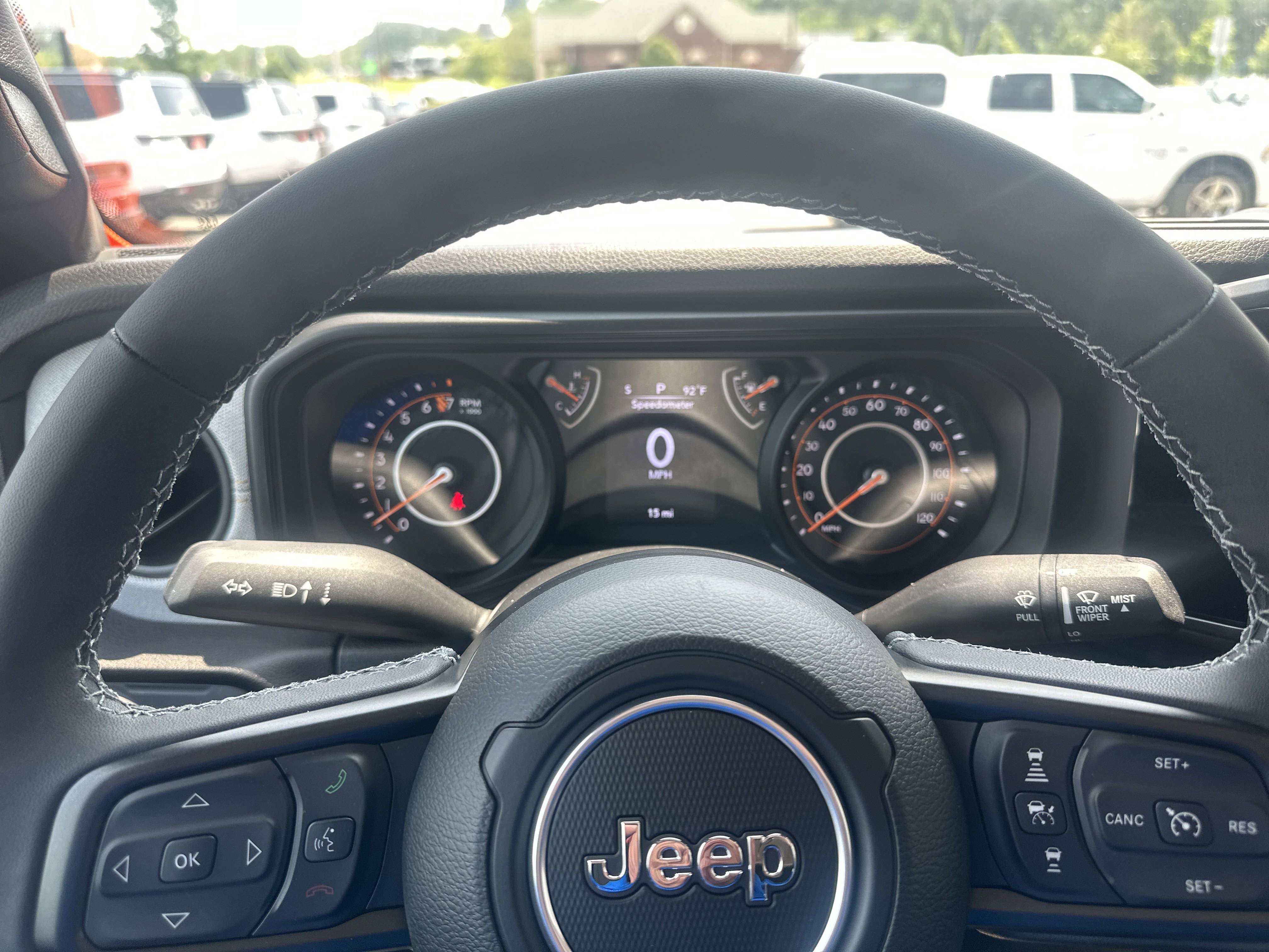 New 2025 Jeep Gladiator Sport image 37