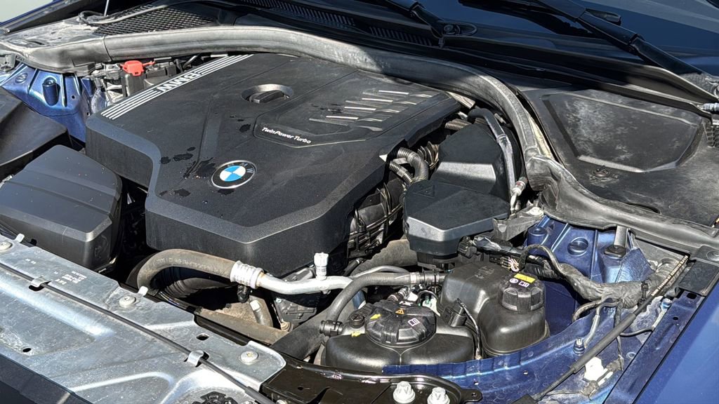 Used 2021 BMW 330i xDrive Sedan w/ Driving Assistance Package image 25
