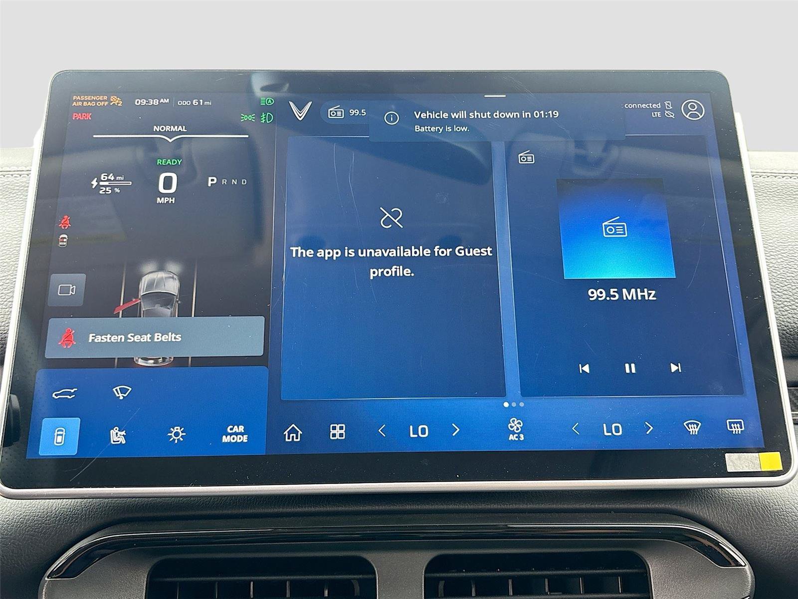 New 2025 VinFast VF 8 Eco AWD/4WD image 14