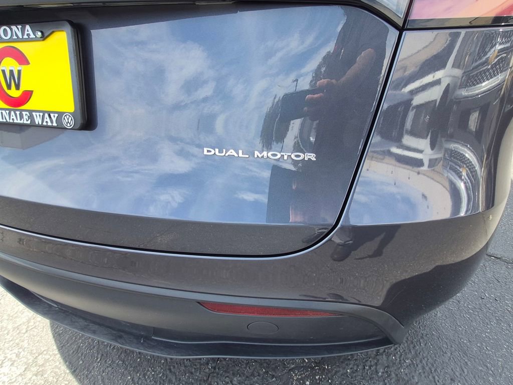 Used 2024 Tesla Model Y Long Range image 15