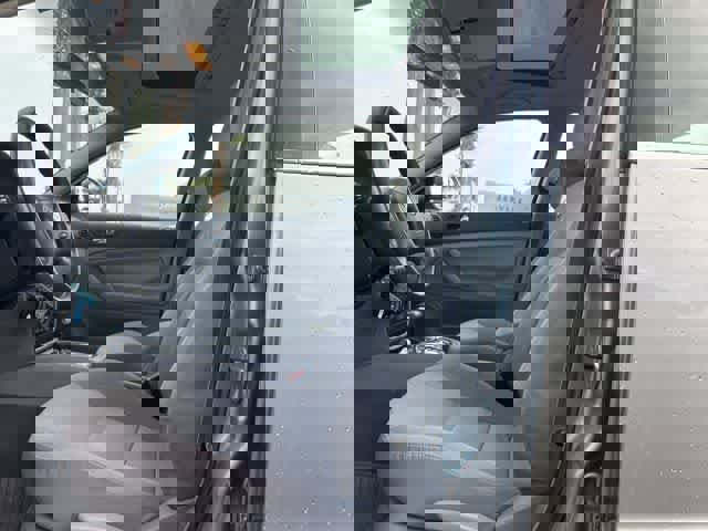 Used 2004 Volkswagen Passat GLS image 5