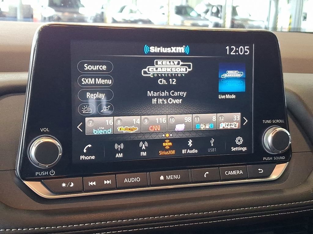 Used 2021 Nissan Rogue SL image 3