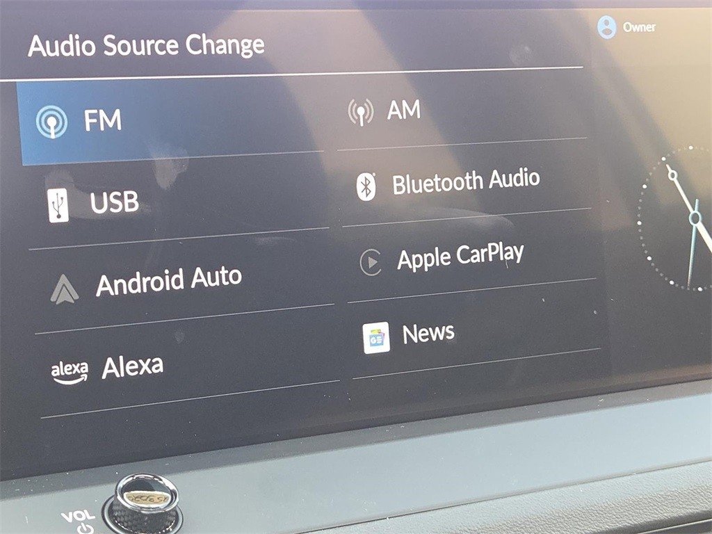 New 2025 Honda Accord Touring image 9