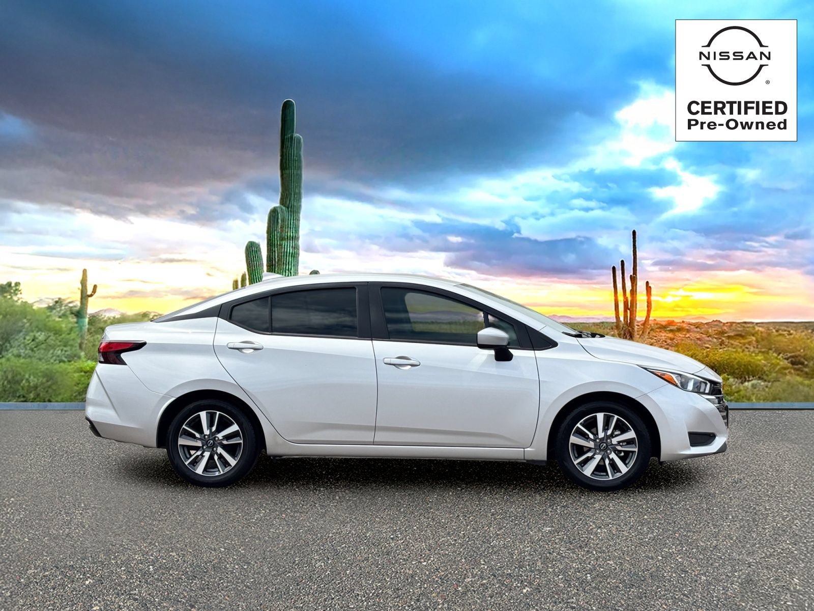 Used 2023 Nissan Versa SV FWD image 6