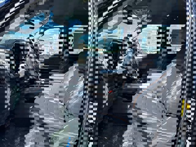 New 2026 Ford F250 Lariat w/ Chrome Package image 9