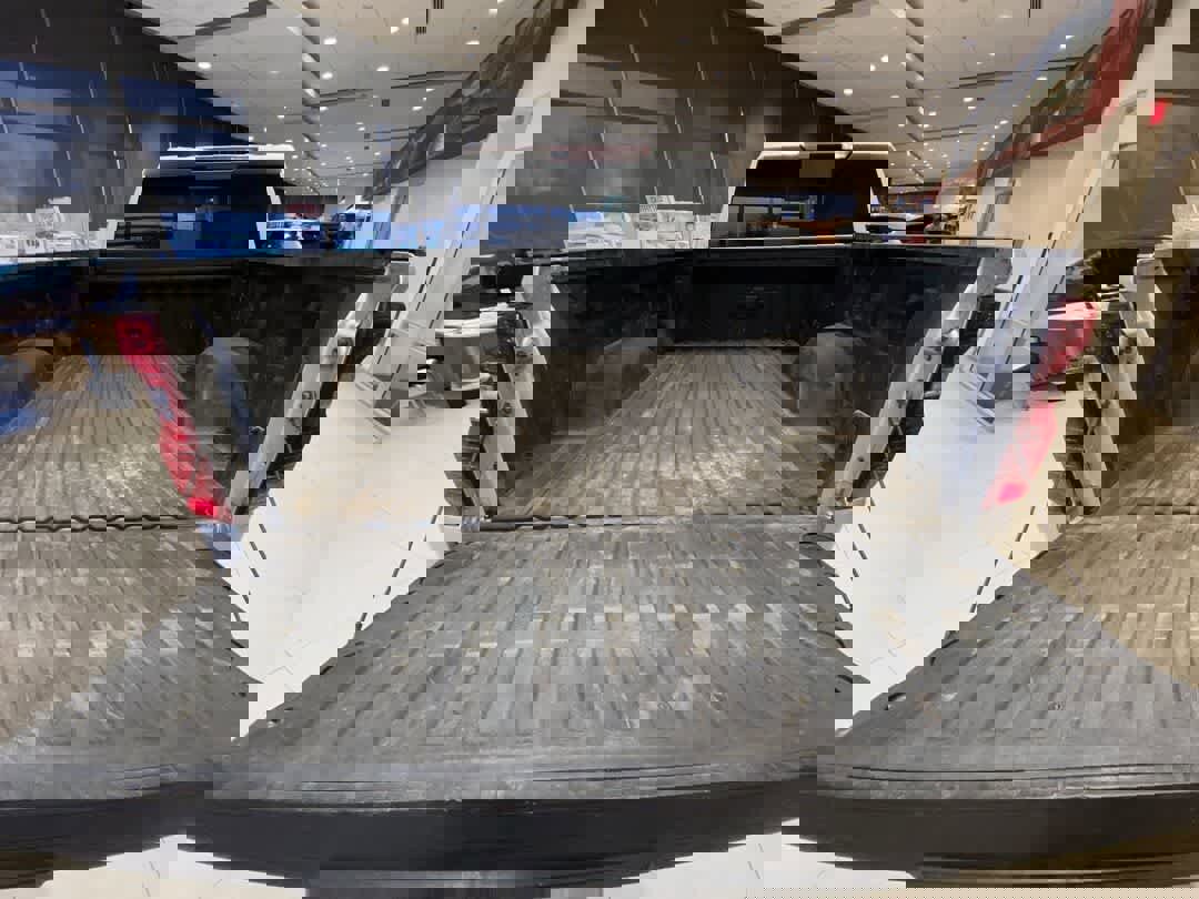 Used 2020 Chevrolet Silverado 1500 LT w/ True North Edition image 24