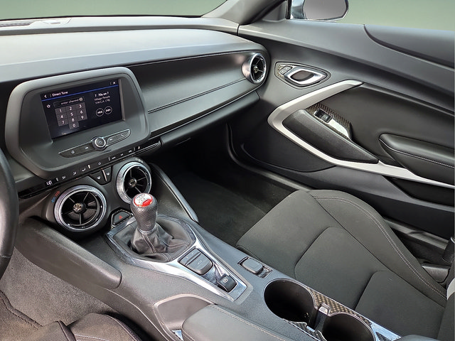 Used 2023 Chevrolet Camaro LT RWD image 15
