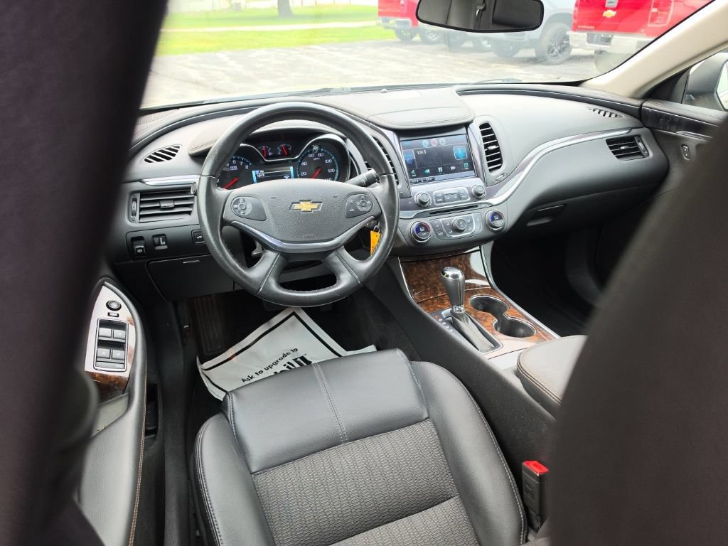 Certified 2015 Chevrolet Impala LT FWD image 7