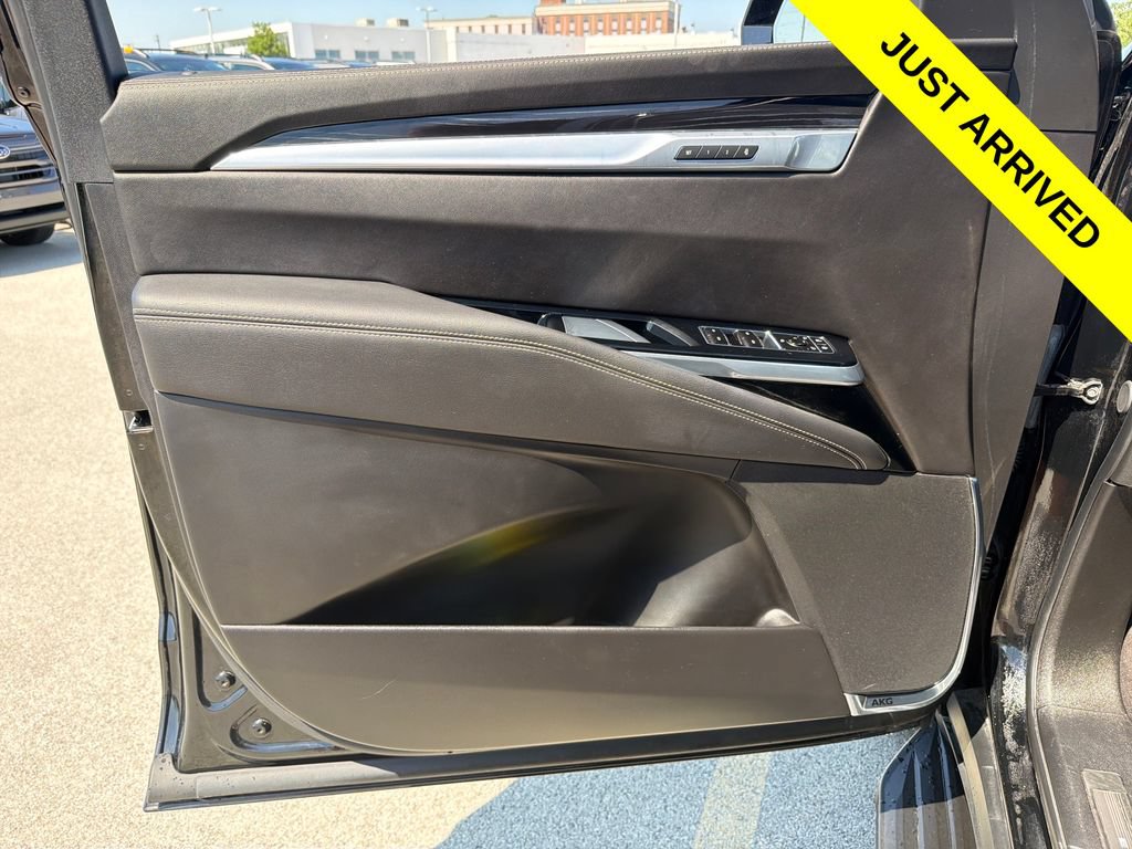 Used 2025 Cadillac Escalade Sport w/ LPO, ONYX Package AWD/4WD image 9