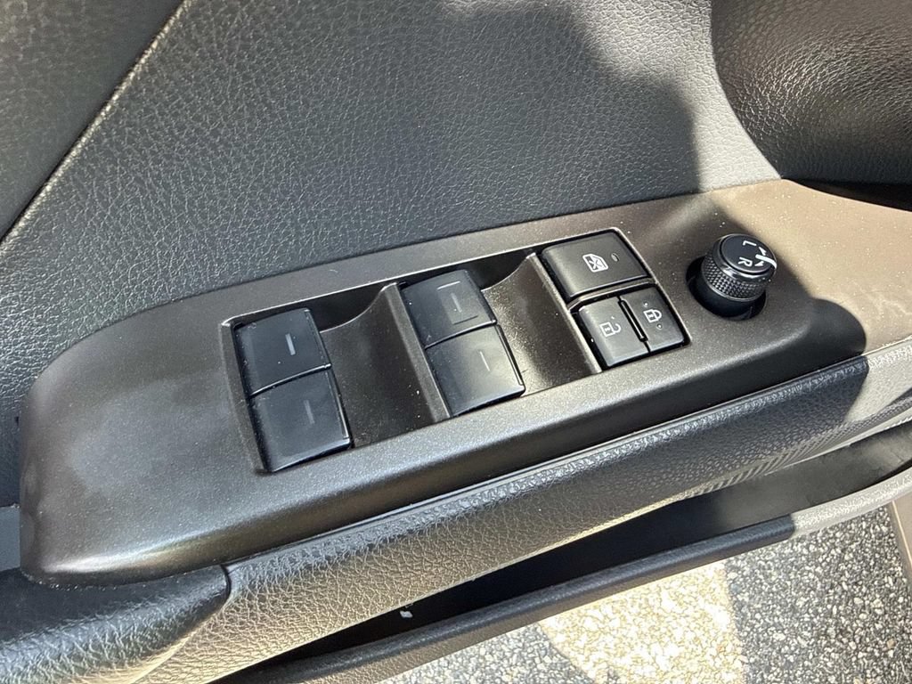 Used 2024 Toyota Camry LE FWD image 21