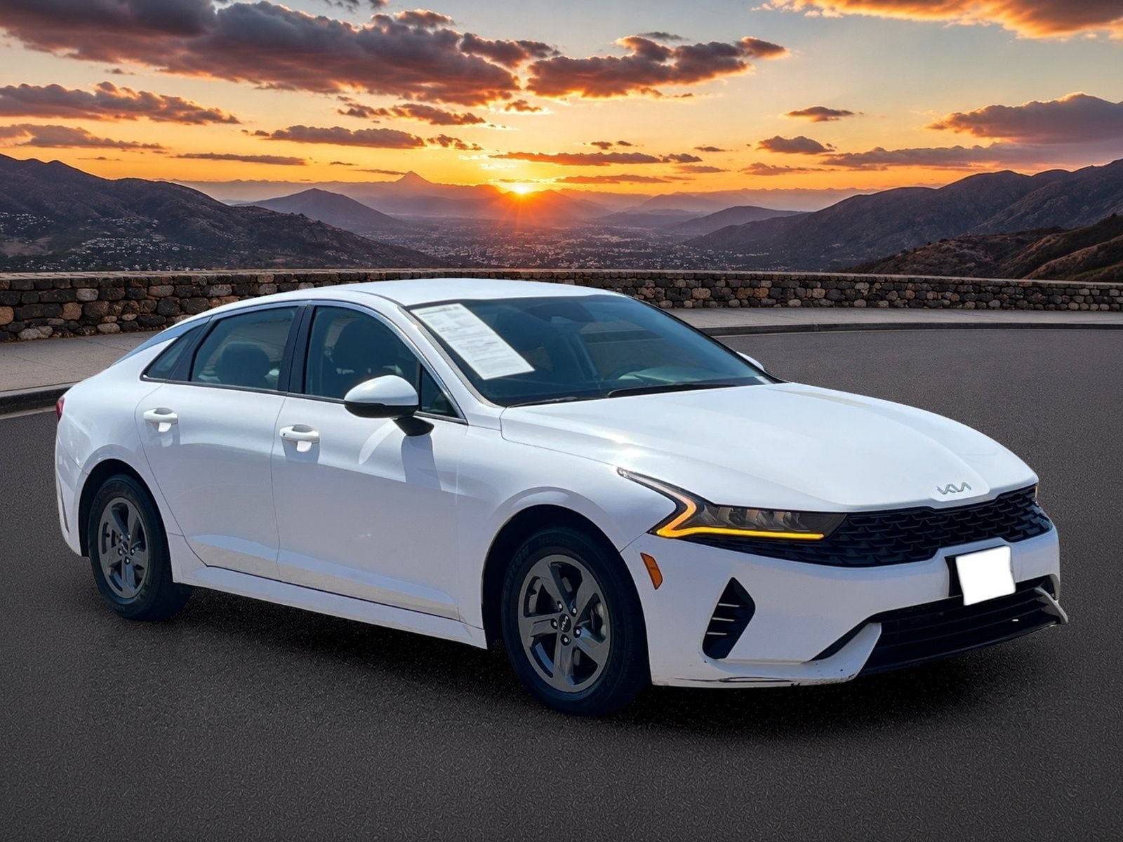 Used 2022 Kia K5 LXS FWD image 7