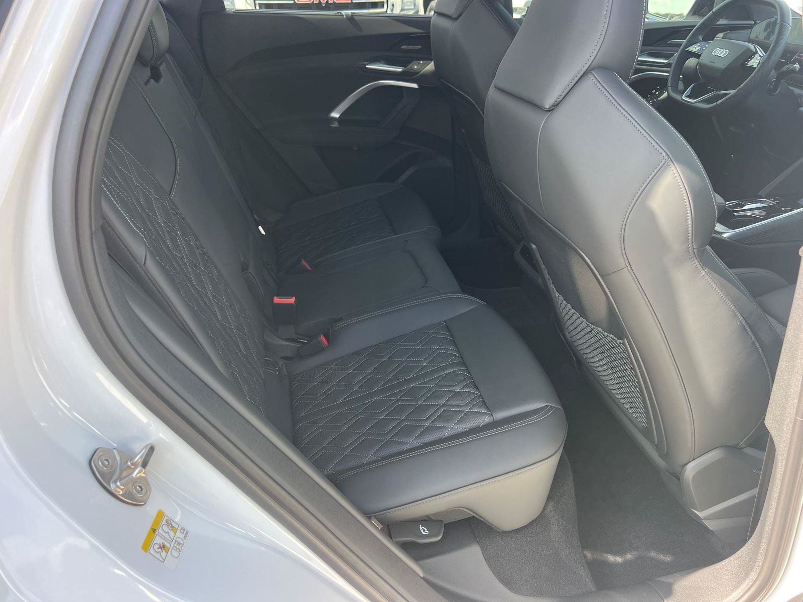 Certified 2025 Audi SQ5 Premium Plus AWD/4WD image 15